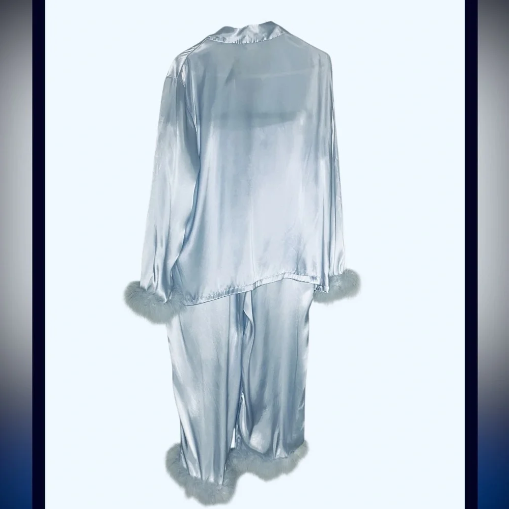 Luxury Linea Donatella Marabou Feather Trim Silver blue Pajama Set XL (NWOT)